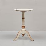 1035 7502 PEDESTAL TABLE